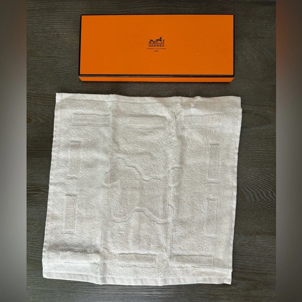 Hermes Hand Towel
